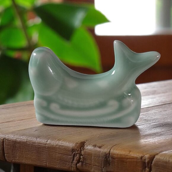 Knife Chopstick Rests Ceramic Lot Of 8 Celadon Green Koi Fish Waves Chop Stick - Picture 9 of 9